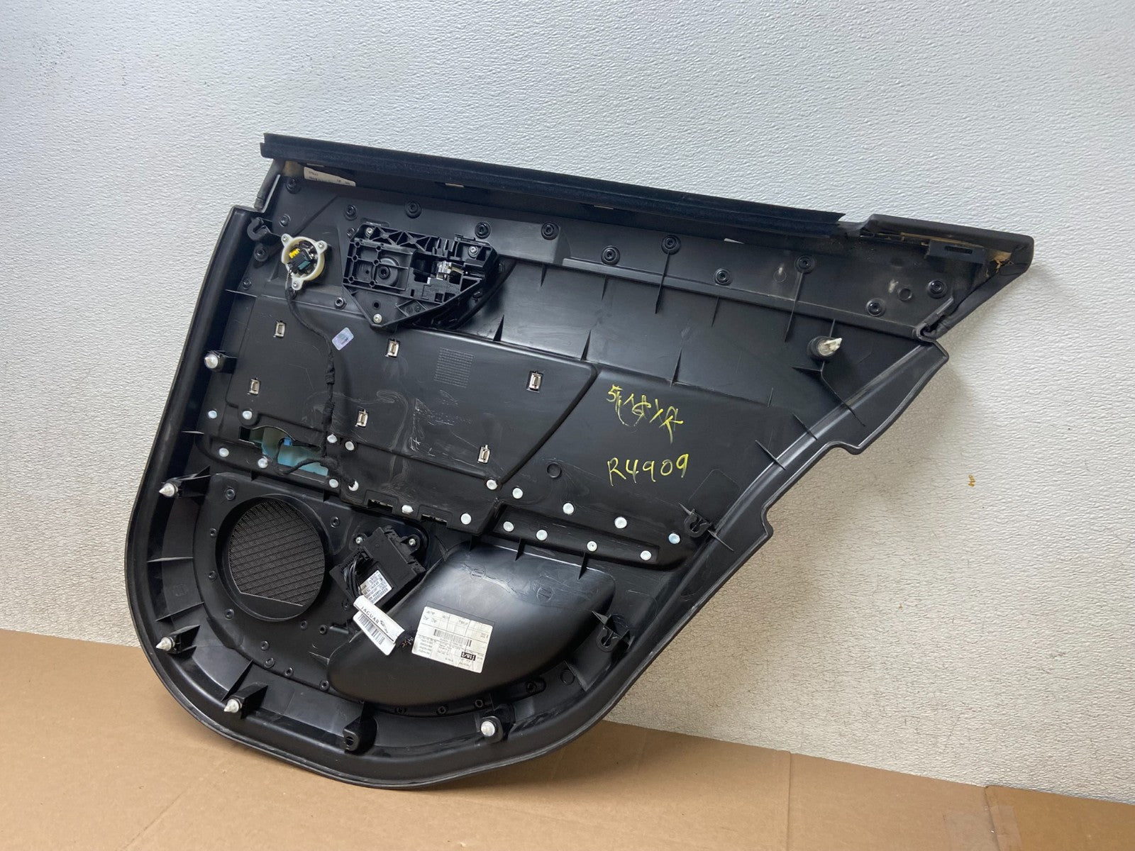 2009 to 2015 Jaguar XF OEM Front Left Driver LH Interior Door Panel r4909 DG7