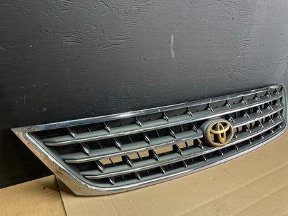 2003 2004 Toyota Avalon Front Upper Grill Grille OEM AB7595 DG1