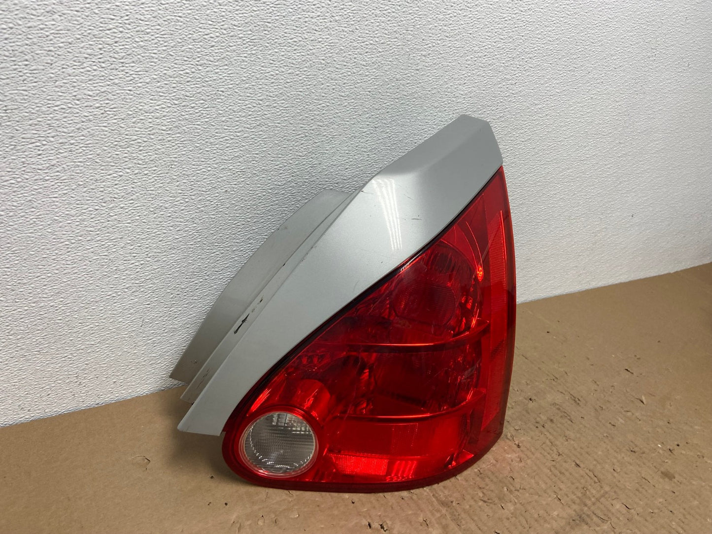 2004 2005 2006 2007 2008 Nissan Maxima Right Passenger Tail Light Oem AB8003 LK2