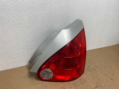 2004 2005 2006 2007 2008 Nissan Maxima Right Passenger Tail Light Oem AB8003 LK2