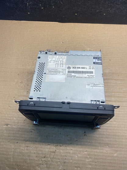 2012 to 2015 Volkswagen CC Touareg Radio CD Player Screen AM/FM AF3884 DG3