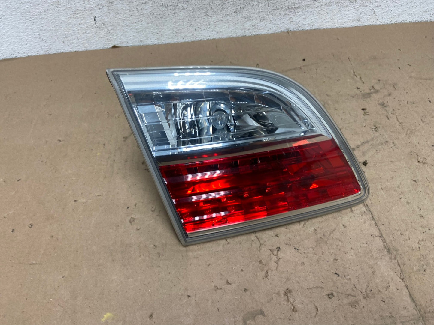 2010 2011 2012 Mazda CX-9 Tail Light Inner Left Driver LH Side AG5665 LK0