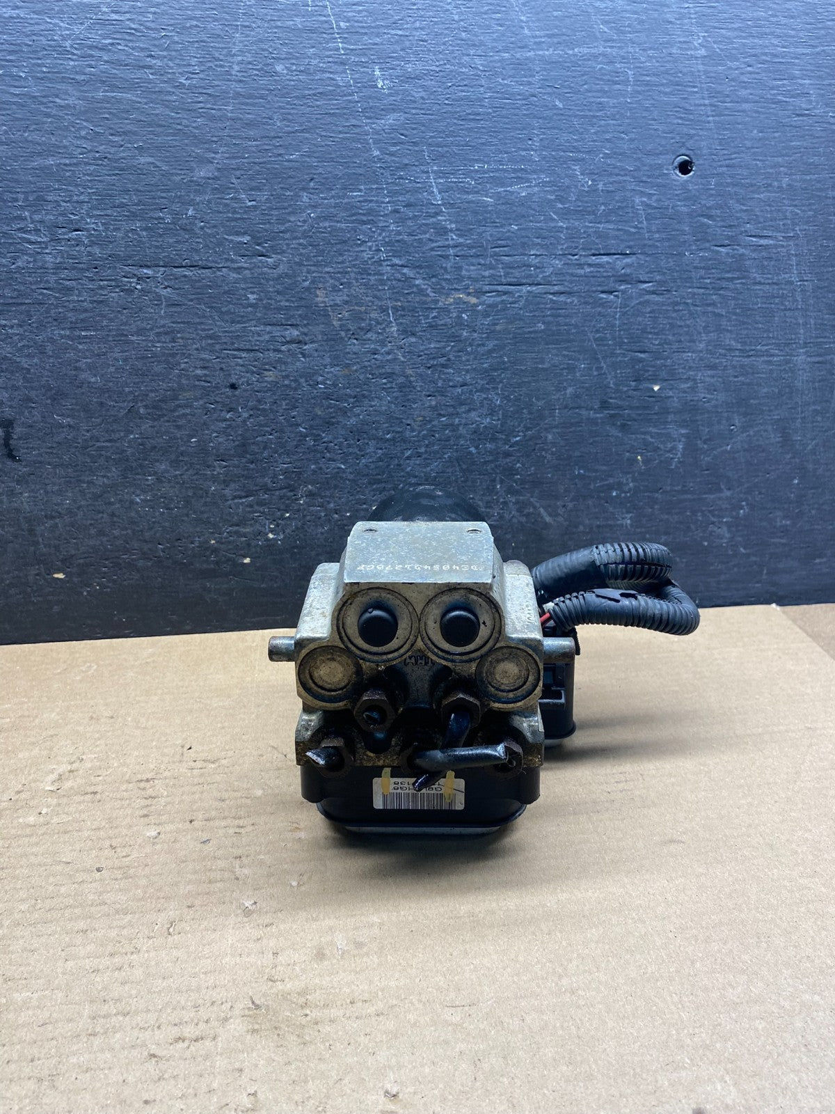 2004-2007 Chevrolet Express ABS Pump Control 13567136 Module AI7550 DG3