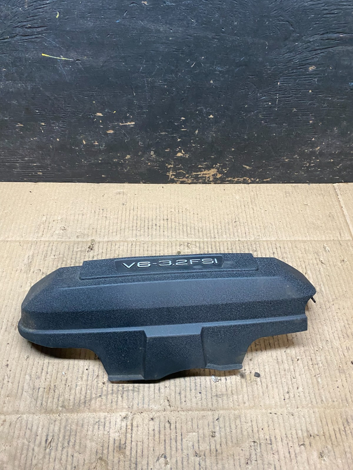 2006 to 2008 Audi A6 3.2L Engine Motor Cover t6627 DG0