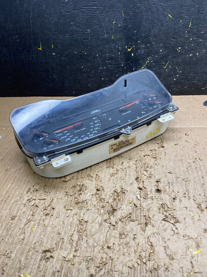 2003 Dodge Durango 4.7L Speedometer Instrument Cluster Gauge OEM v7615 DG4
