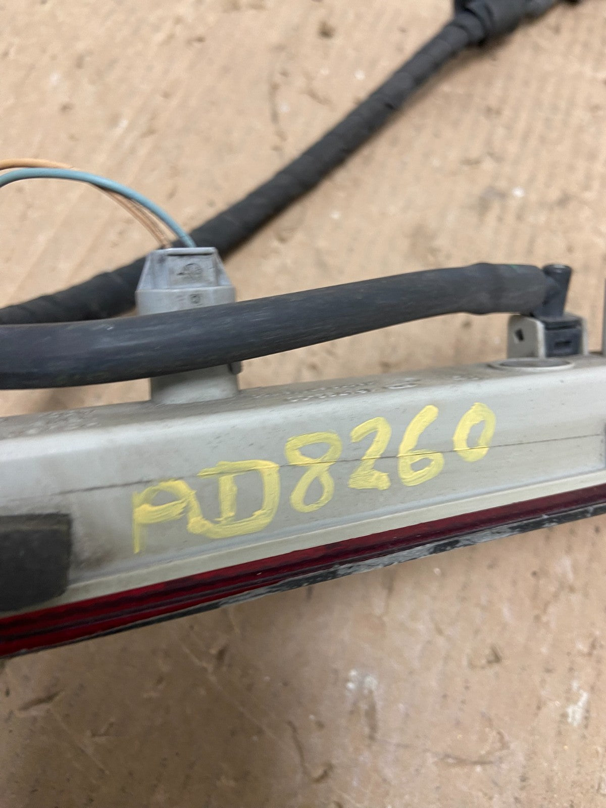 2007 to 2010 Bmw X5 E70 Rear 3RD Brake Tail Light AD8260 DG5