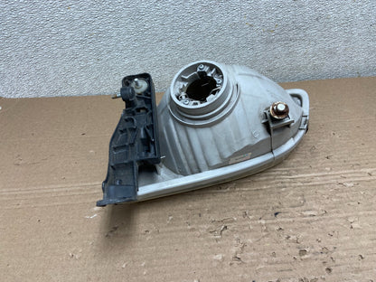 2001 2002 2003 Toyota Sienna Right Passenger Rh Side Headlight Halogen AB1168 DW6