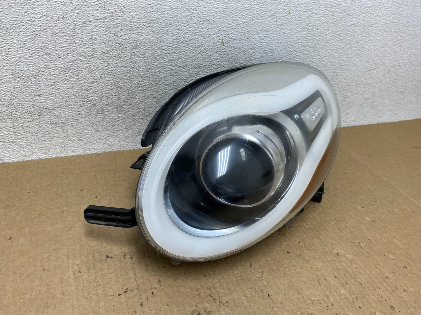 2014 to 2017 Fiat 500L Left Driver LH Side Halogen Headlight AF9770 DG2