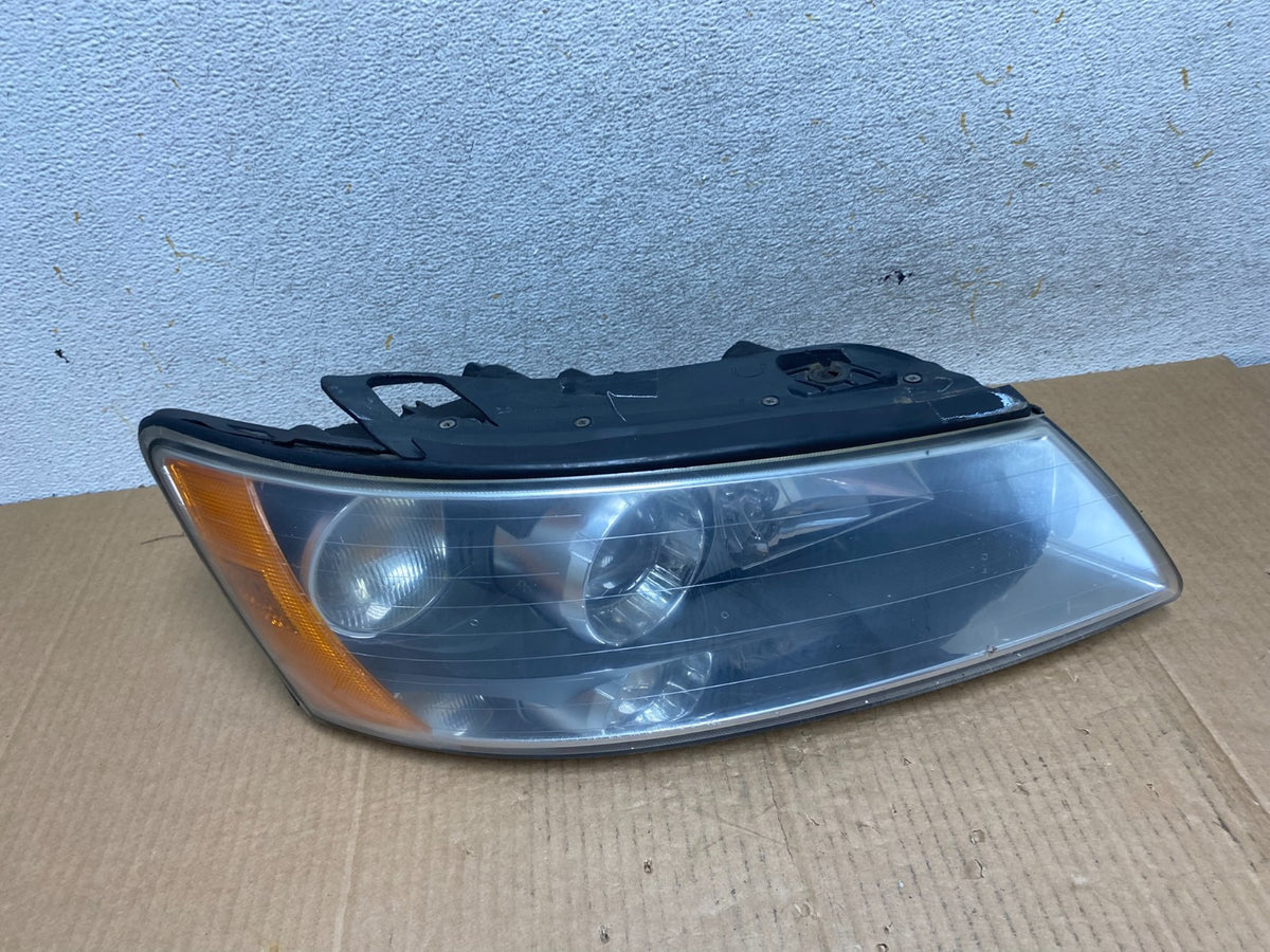 2006-2008 Hyundai Sonata Right Passenger Rh Side Headlight Halogen AI5787 DW0