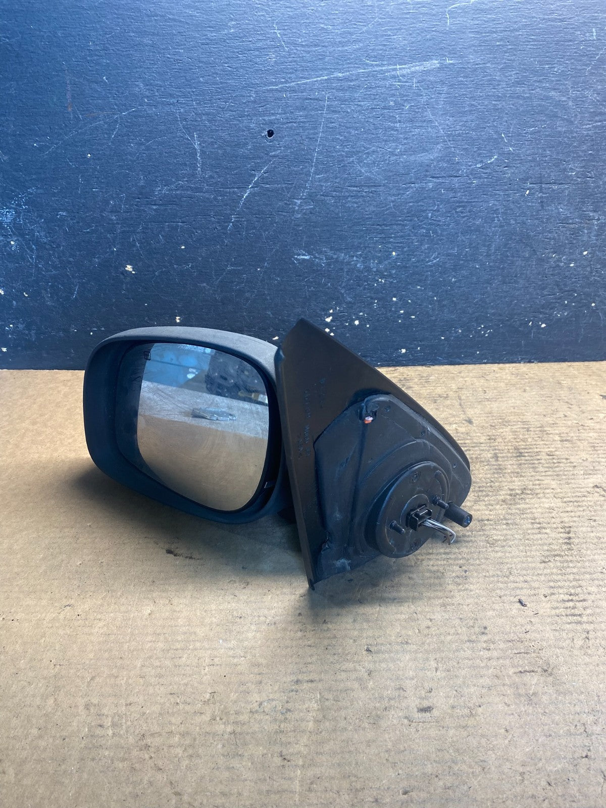2002 to 2005 Land Rover Freelander Left Driver View Door Heated Mirror AA1805 MS7