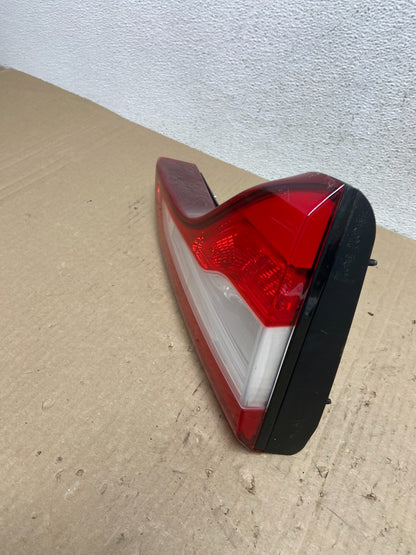 2014 - 2015 Kia Sorento SX Left Driver LH Side Inner Tail Light AE9709 LK1