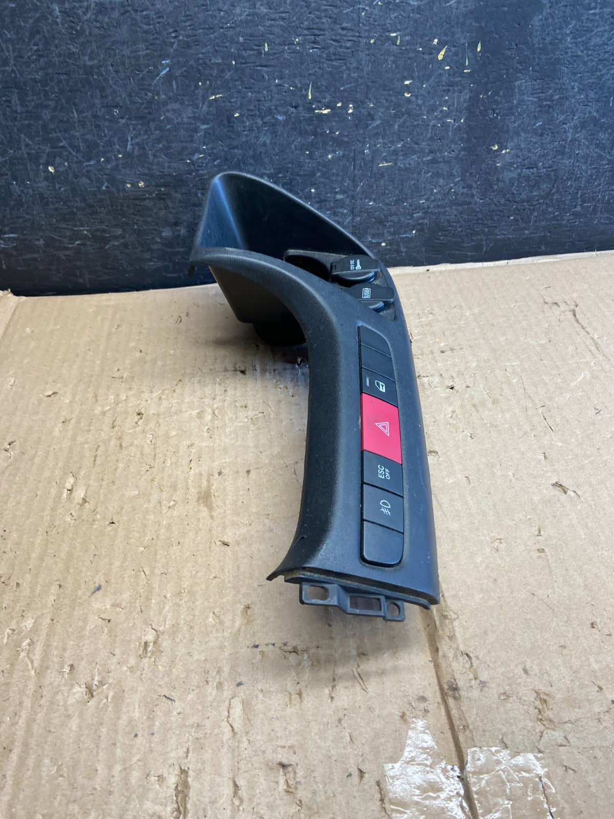 2014-2018 Ram Promaster Front Center Hazard Cover Storage USB Cup Hold AI2849 DW1
