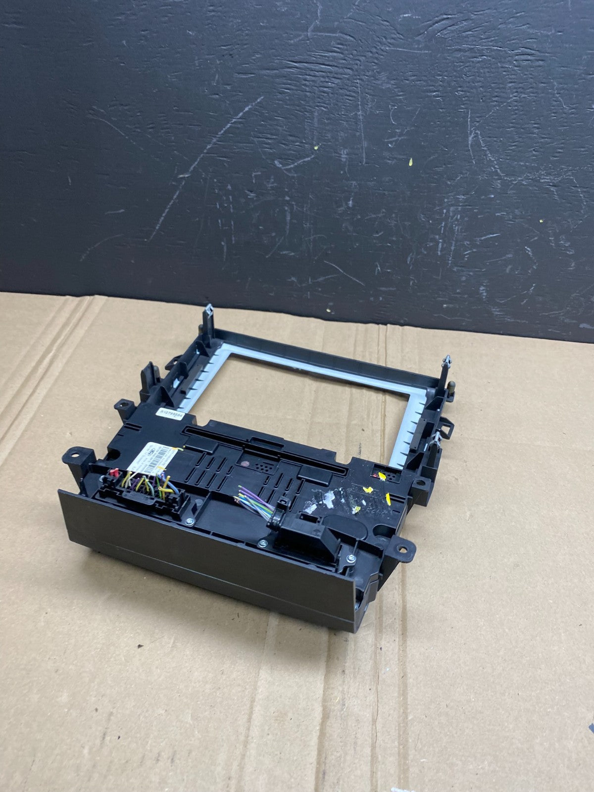 2014 - 2015 Ford Fusion Center Radio CD Player Sony Climate Control OE AB8691 DG4