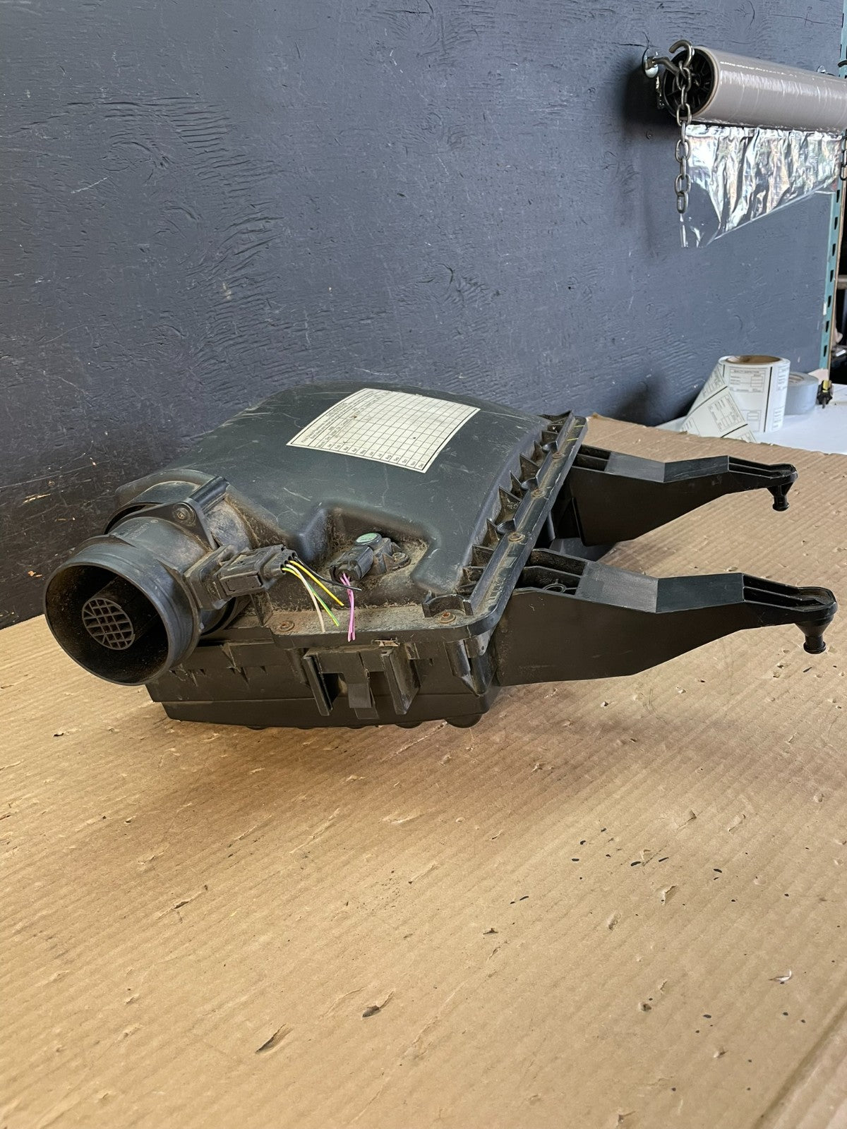 2010 to 2018 Mercedes-Benz Sprinter 2500 3.0L Air Cleaner Box AF3381 DW1