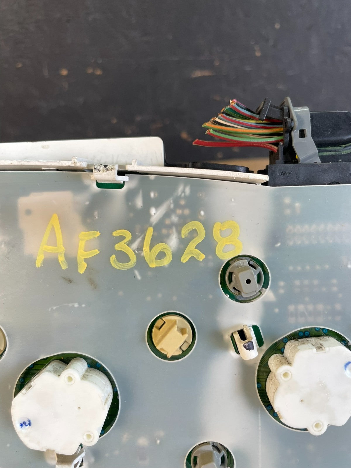 2006 Ford E350 Gauge Speedometer Cluster AF3628 DG12