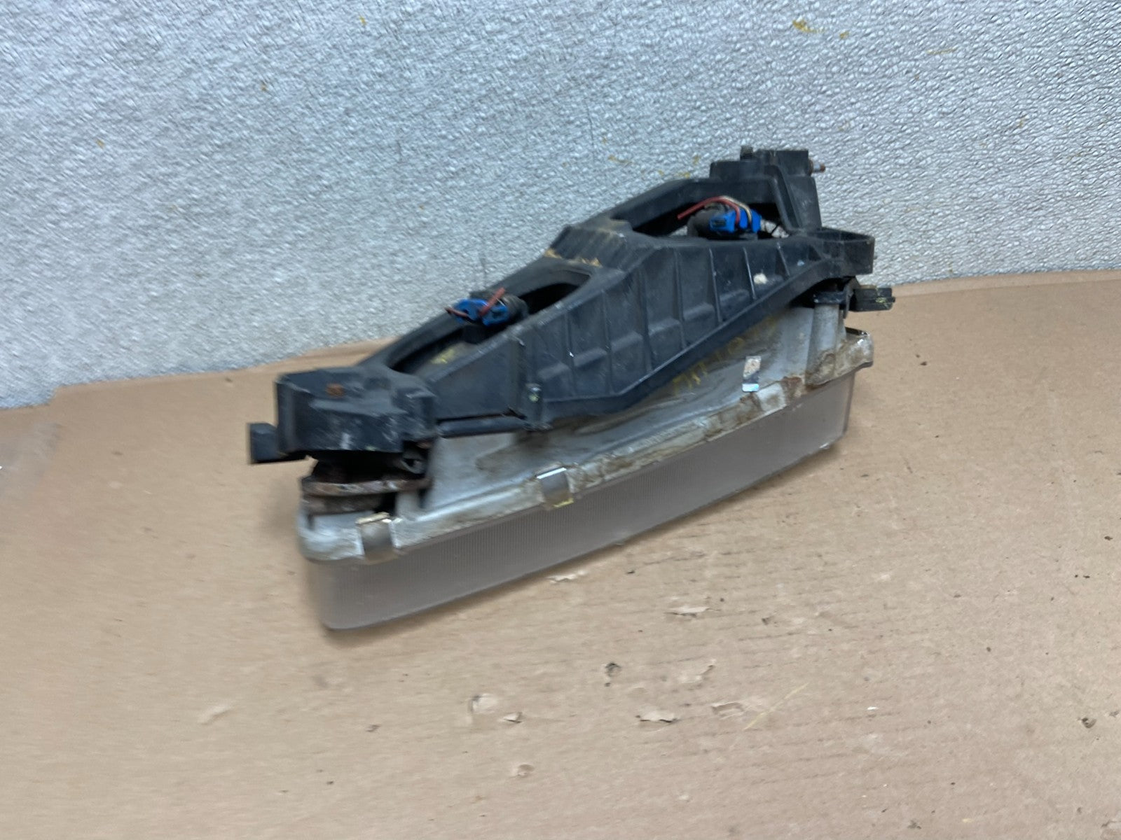 1993 to 1997 Geo Prizm Right Passenger RH Side Headlight AA9893 DW7