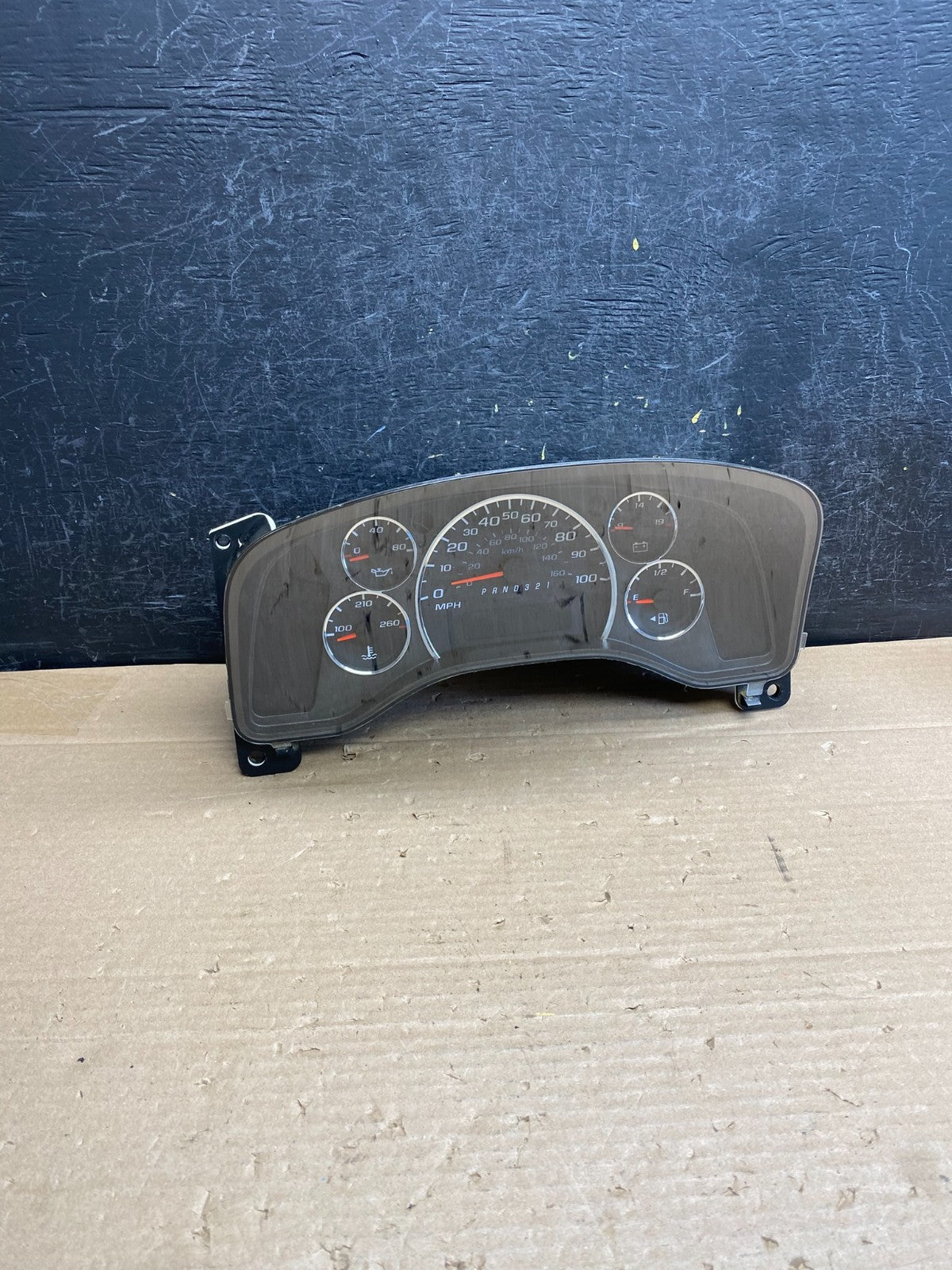 2008 to 2010 Chevrolet Express 1500 Speedometer Cluster Gauge ag6352 DG0