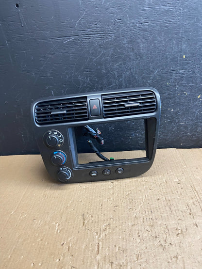 2001-2005 Honda Civic Center Dash Radio Bezel Climate Control Air Vent AE4183 DG0