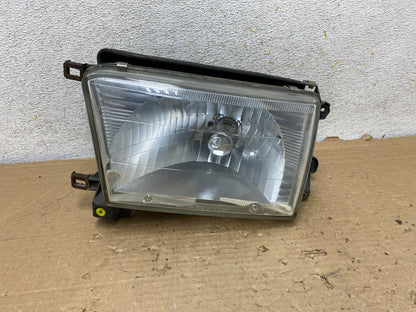 1999 to 2002 Toyota 4Runner Halogen Left Driver LH Headlight AH9012 DW0