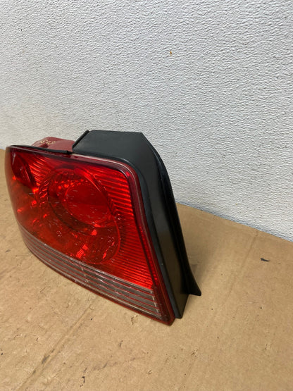 2002 to 2005 Hyundai Sonata Left Driver Lh Side Tail Light AC8654 LK1