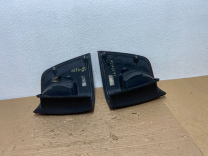 2003 to 2006 Lincoln Navigator Left+Right Side Tail Lights AD4391 DW6