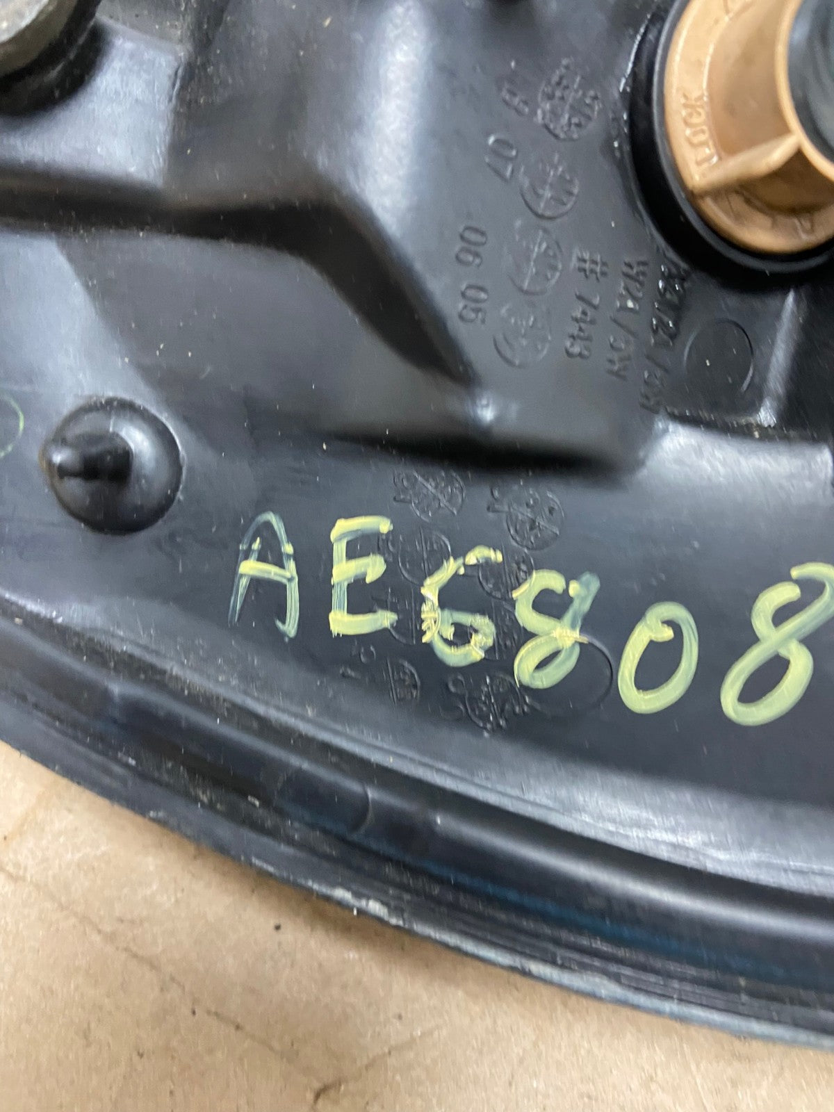 2001 2002 2003 Lexus Rx300 Left Driver Lh Side Tail Light AE6808 LK6