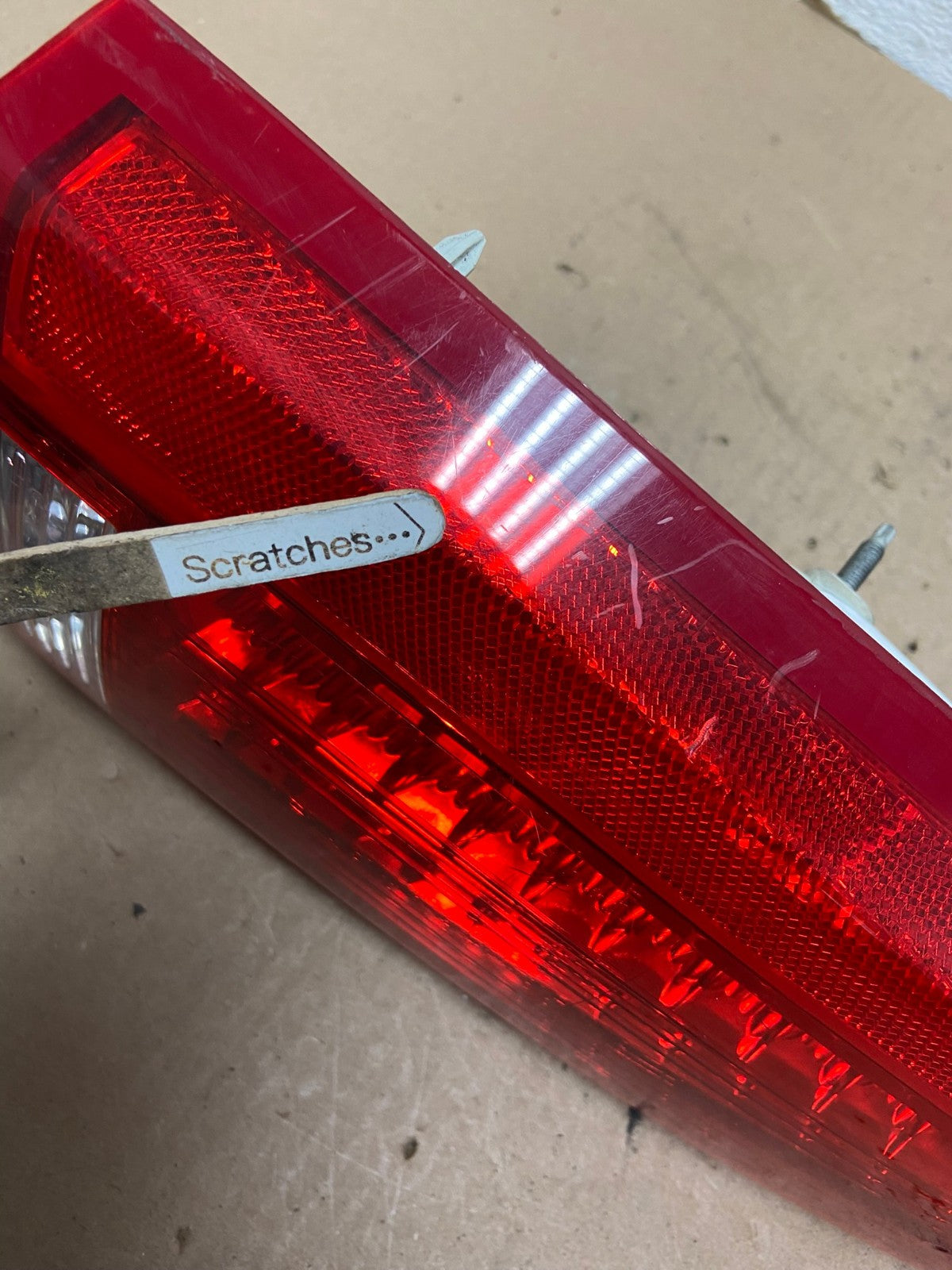 2006 to 2011 Cadillac DTS Left Driver Lh Side LED Tail light AG4220 LK3