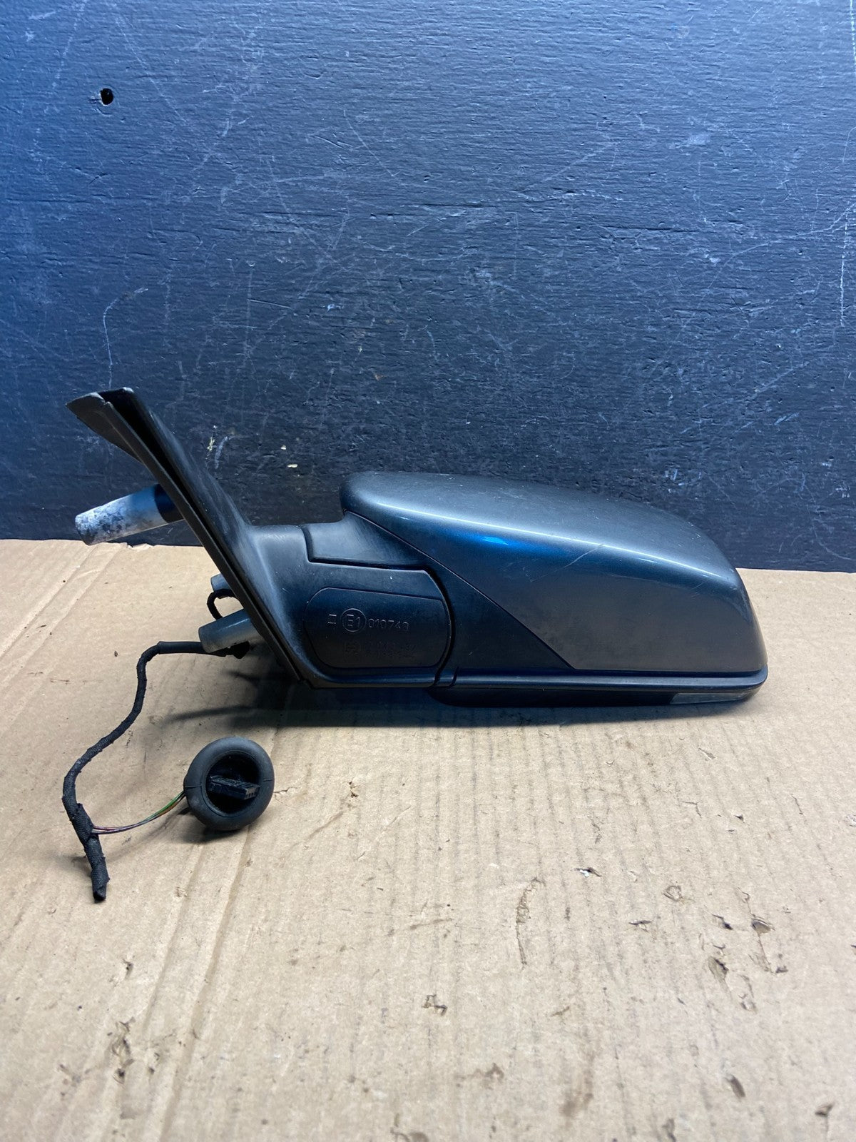 2004 - 2006 BMW 5-Series 525i 530i Left Driver LH Door View Mirror AE2369 DW3