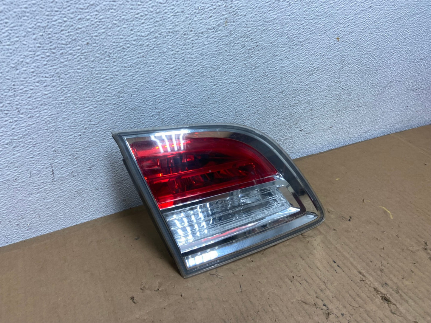 2007 2008 2009 Mazda Cx-9 Left Driver Lh Side Inner Tail Light AD0996 LK2