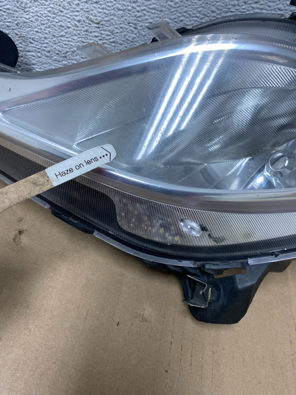 2011 to 2015 Hyundai Sonata Left+Right Set Fog Lights AE8794 DG5