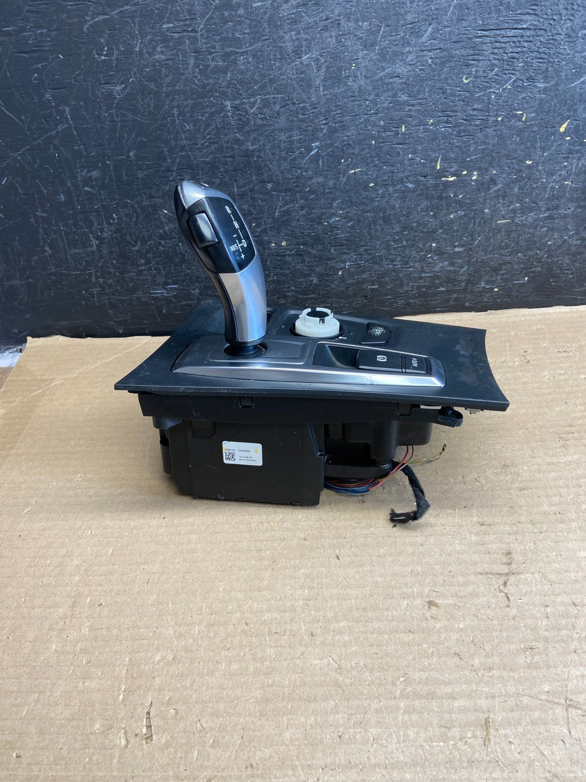 2007 to 2013 BMW X5 E70 Shift Shifter Selector Gear W/ Bezel AH3517 DG1