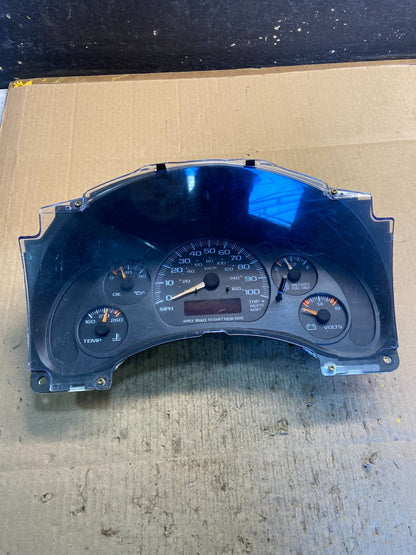 2001 to 2002 Chevrolet Express Speedometer Cluster Gauge OEM Z2109 DG1