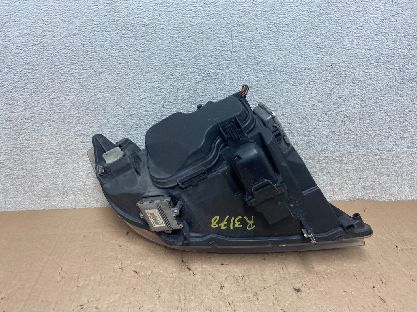 2006 to 2008 BMW 3 Series Left Driver LH AFS Xenon HID OEM Headlight R3178 DW10