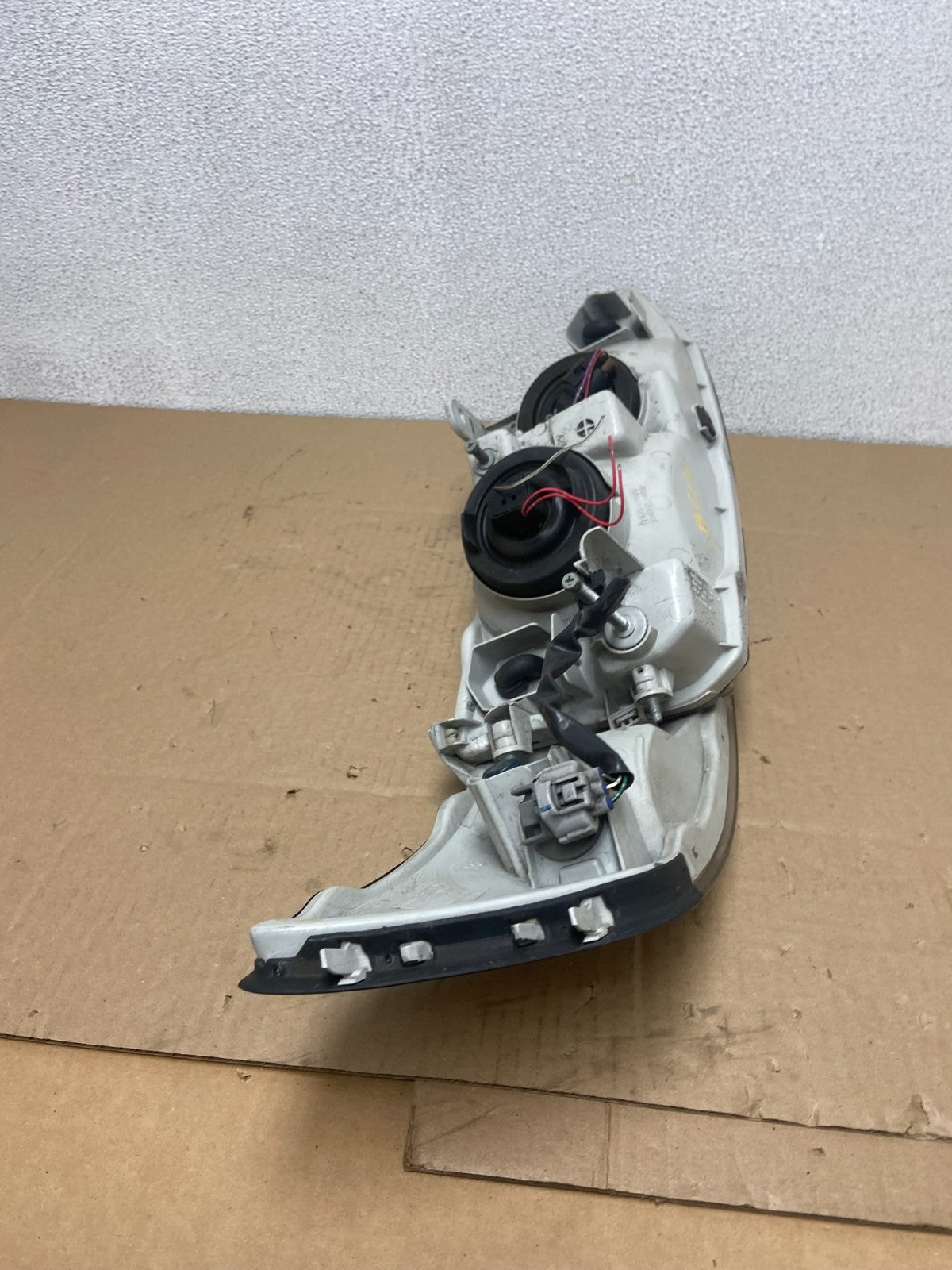 1997-2001 Lexus Es300 Left Driver Side Headlight Halogen Oem AB6176 DW8