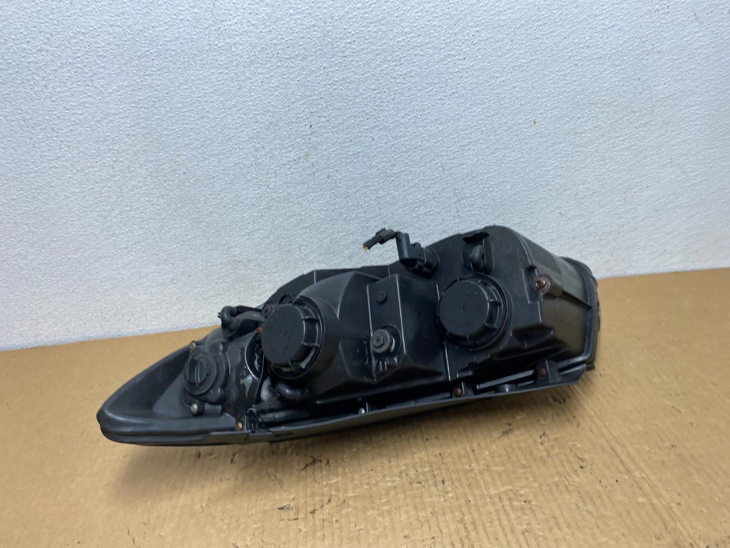 2007 2008 2009 Hyundai Santa Fe Right Passenger Halogen Headlight AC7766 DW4