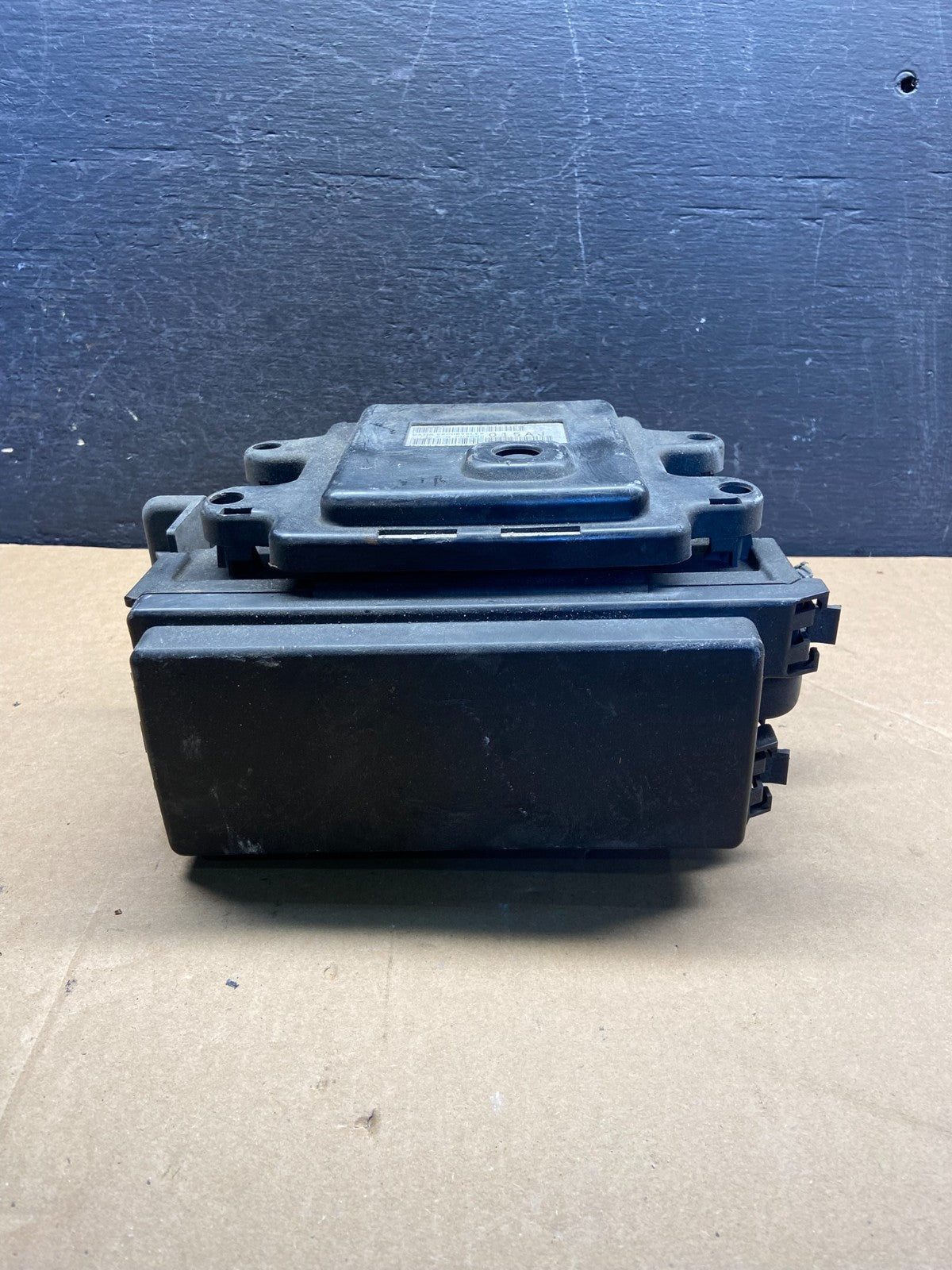 2006 Jeep Grand Cherokee Integrated Power Fuse Box 04692085ab AF9033 DG5