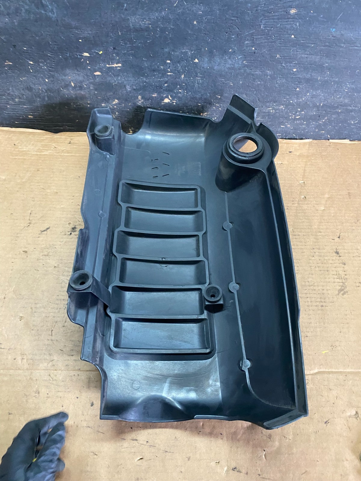 2012 to 2017 Buick Enclave Engine Motor Cover Oem W4587 DG6